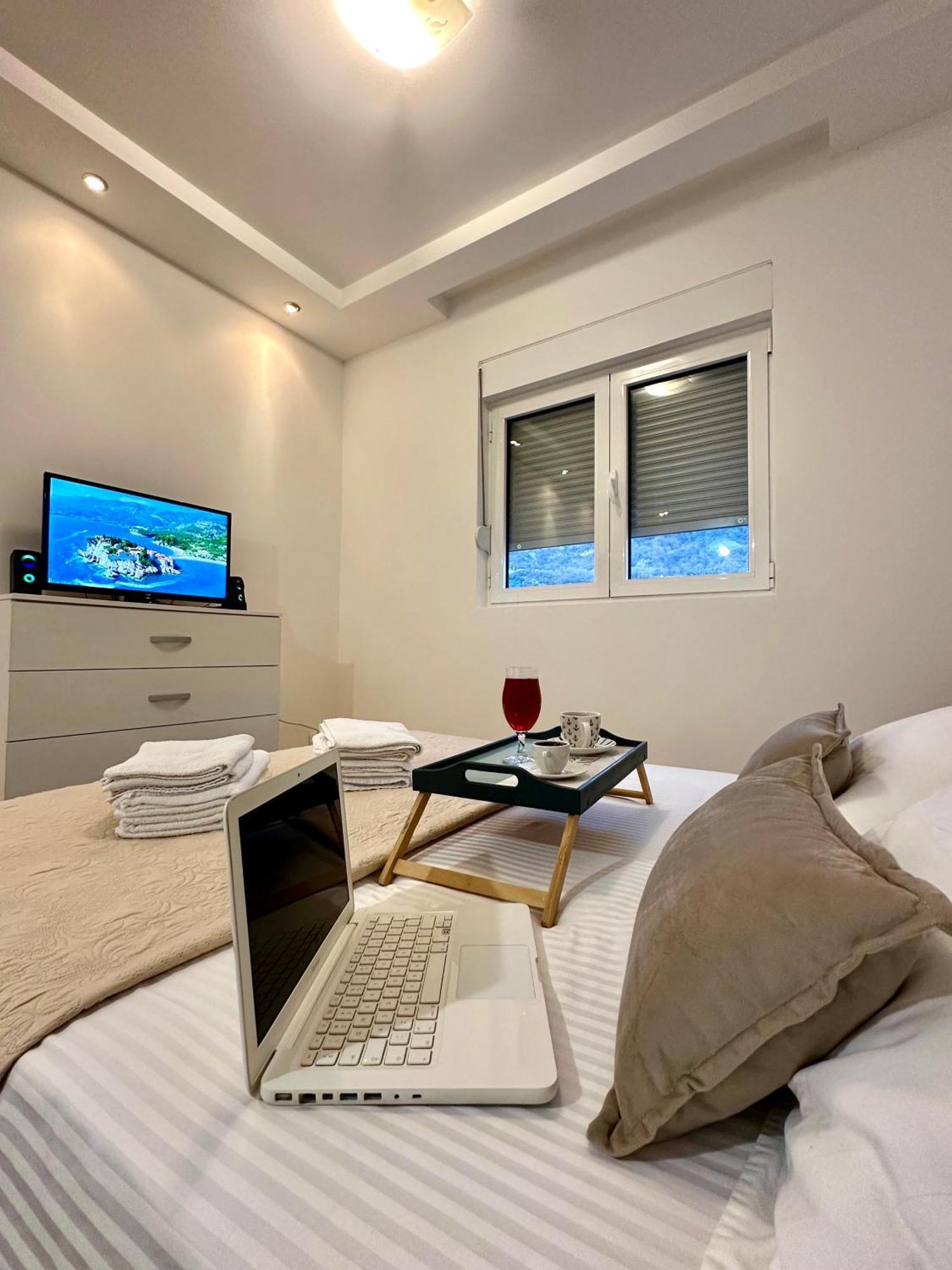 Lux Superior Apartment 120M2 In Heart Of Будва Екстериор снимка